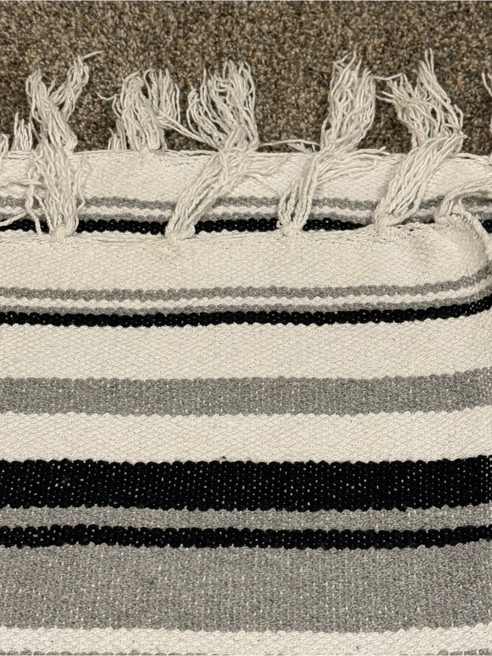 Mexican Falsa Blanket Black & Gray Striped Fringe: Approx 45” x 76” : clean